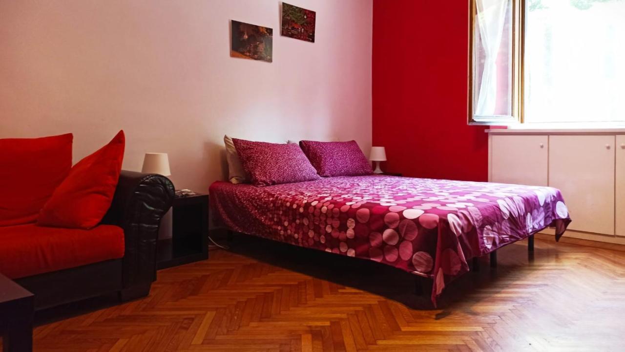 شقة La Casa Di Born In تورينو المظهر الخارجي الصورة